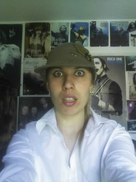 Mais mais je ss tjrs l� lol